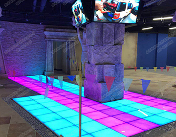 苏州路径又一城室内P2.5+P3+地砖灯